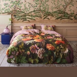 NWT Queen Foral Duvet Cover Set